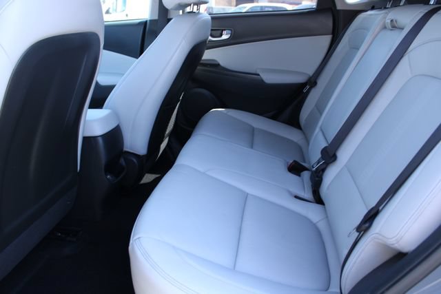 Used 2022 Hyundai Kona Limited w/ Cargo Package FWD image 38