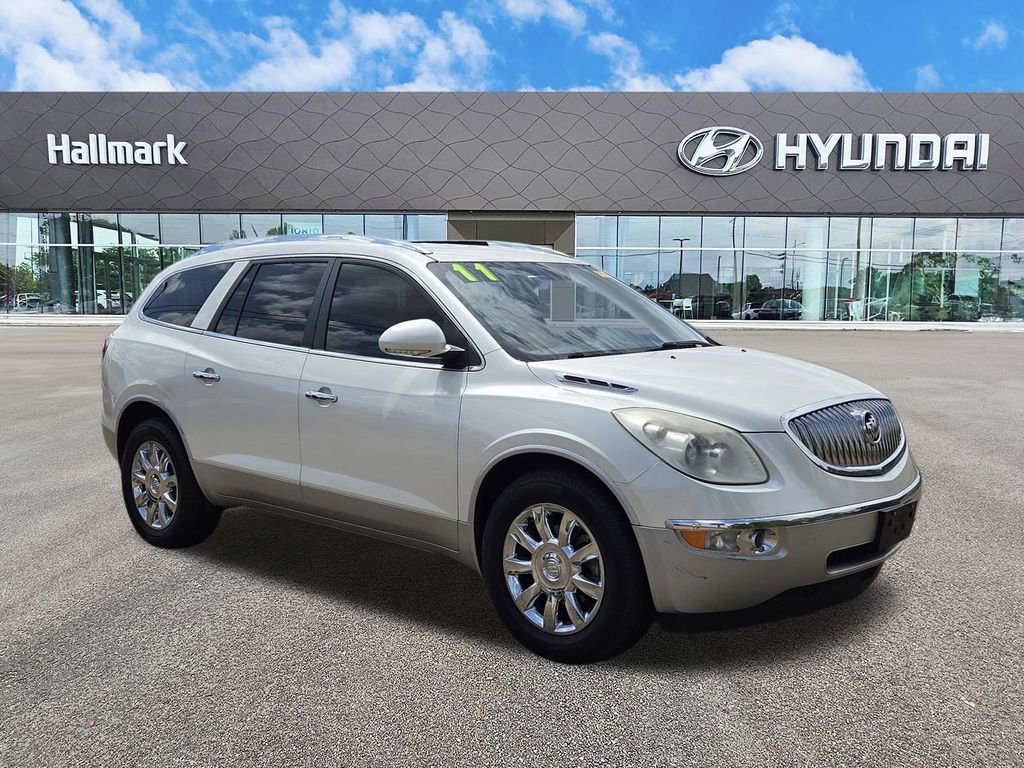 Used 2011 Buick Enclave CXL image 1