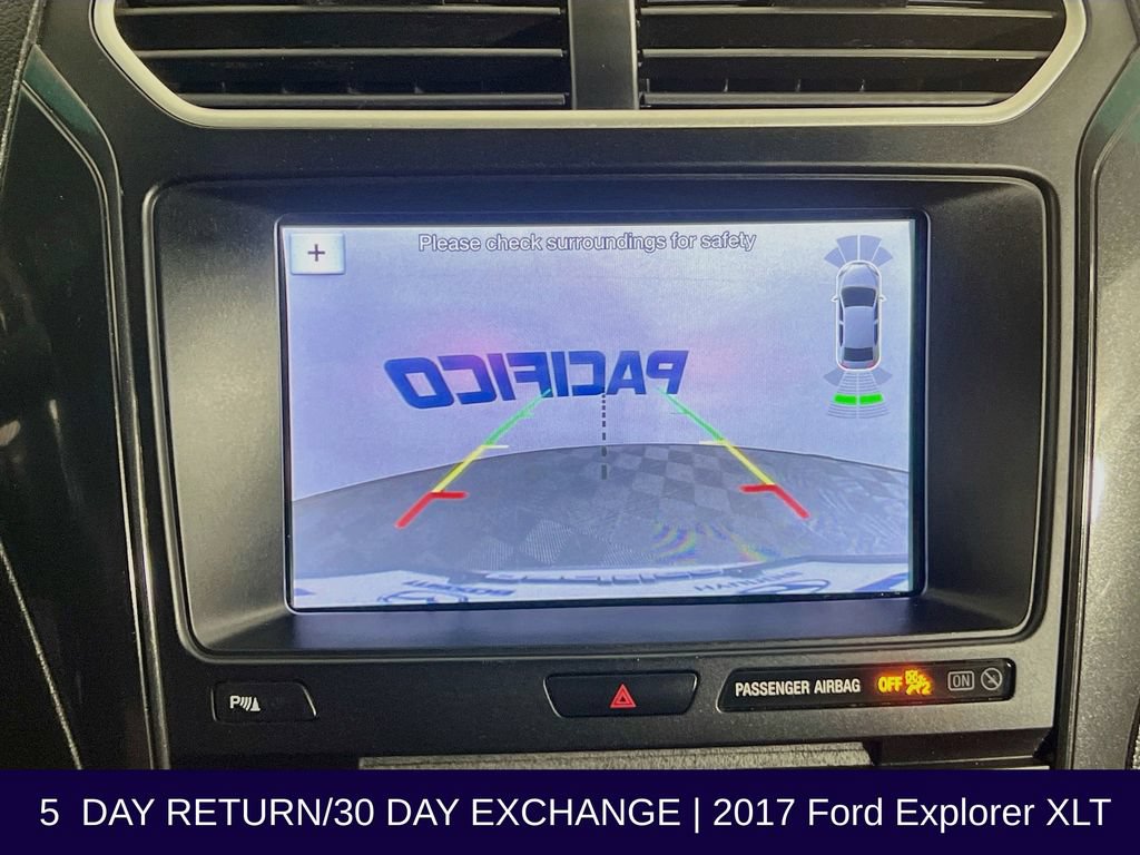 Used 2017 Ford Explorer XLT w/ Equipment Group 202A AWD/4WD image 19