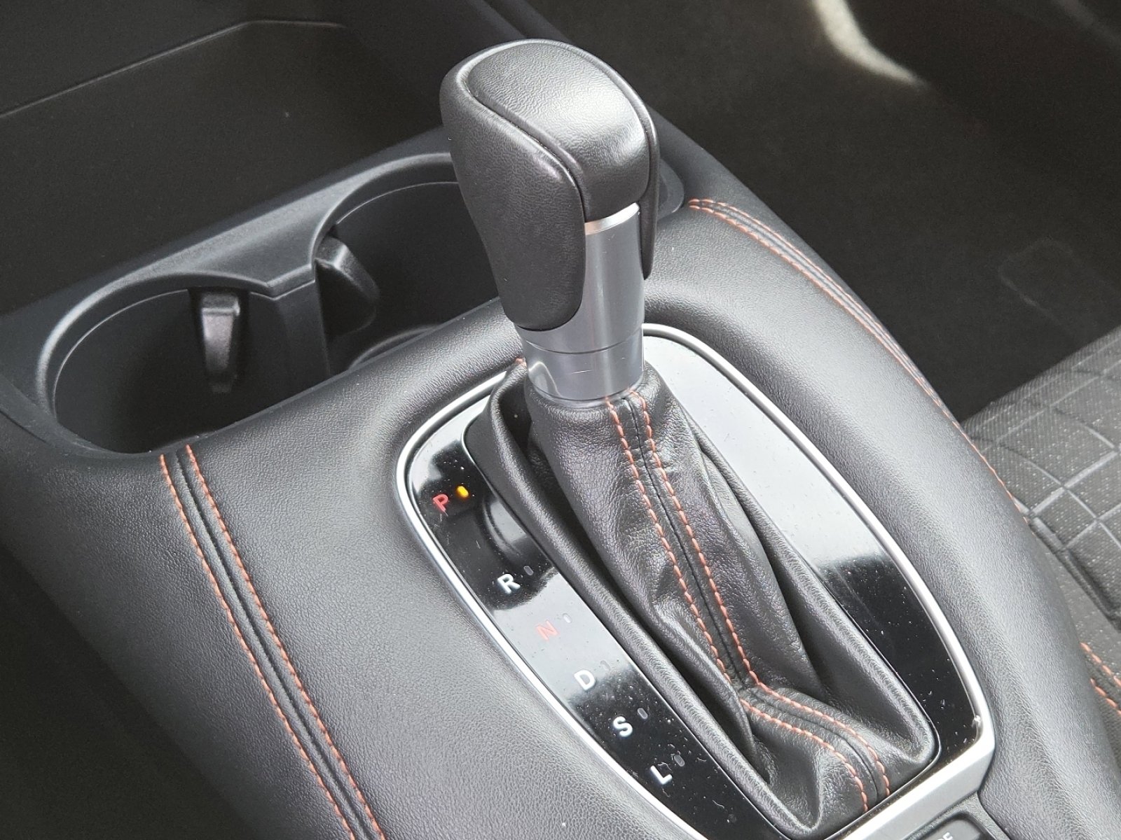 Used 2024 Honda HR-V Sport image 32