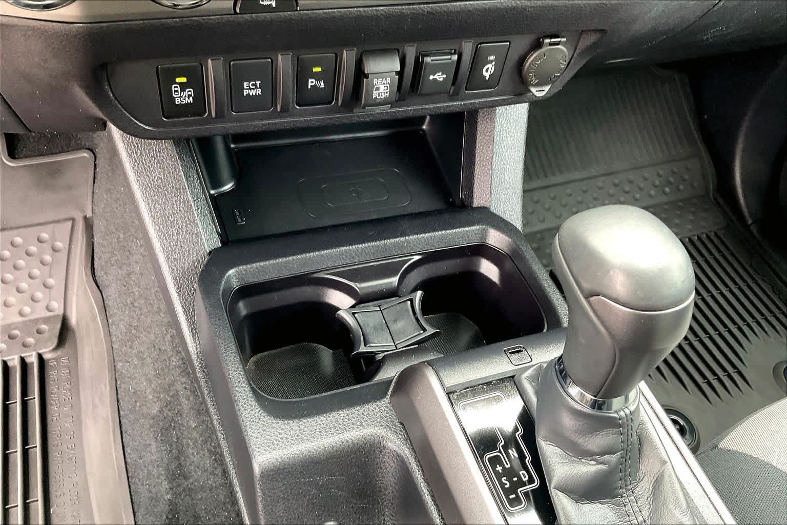 Used 2023 Toyota Tacoma TRD Sport w/ Technology Package AWD/4WD image 36
