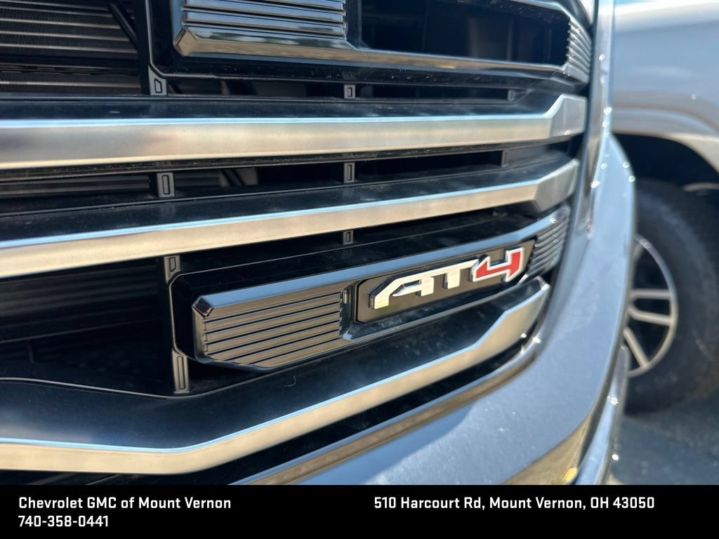New 2026 GMC Sierra 1500 AT4 w/ LPO, Black Badging Package AWD/4WD image 5