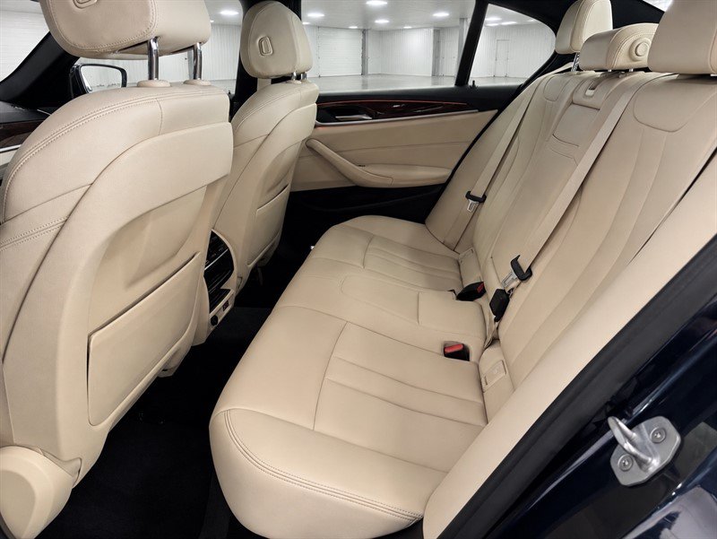 Used 2020 BMW 530i xDrive w/ Convenience Package AWD/4WD image 20