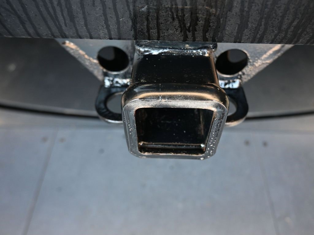 Used 2020 Chevrolet Silverado 1500 Custom image 40