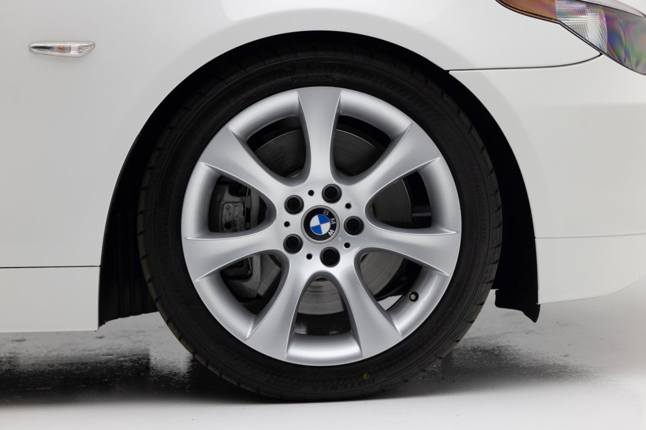 Used 2004 BMW 545i Sedan RWD image 39