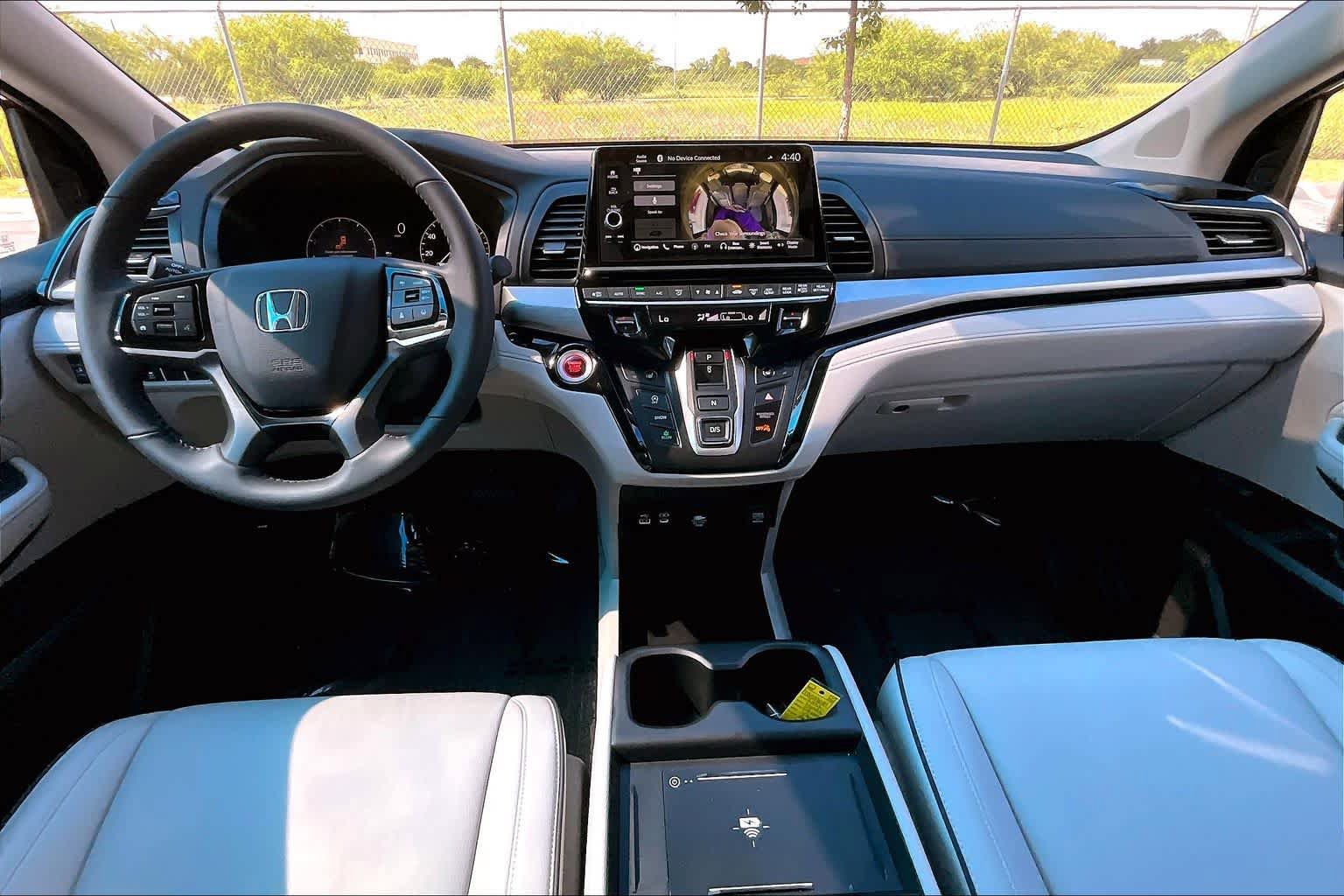 Used 2026 Honda Odyssey Touring image 16