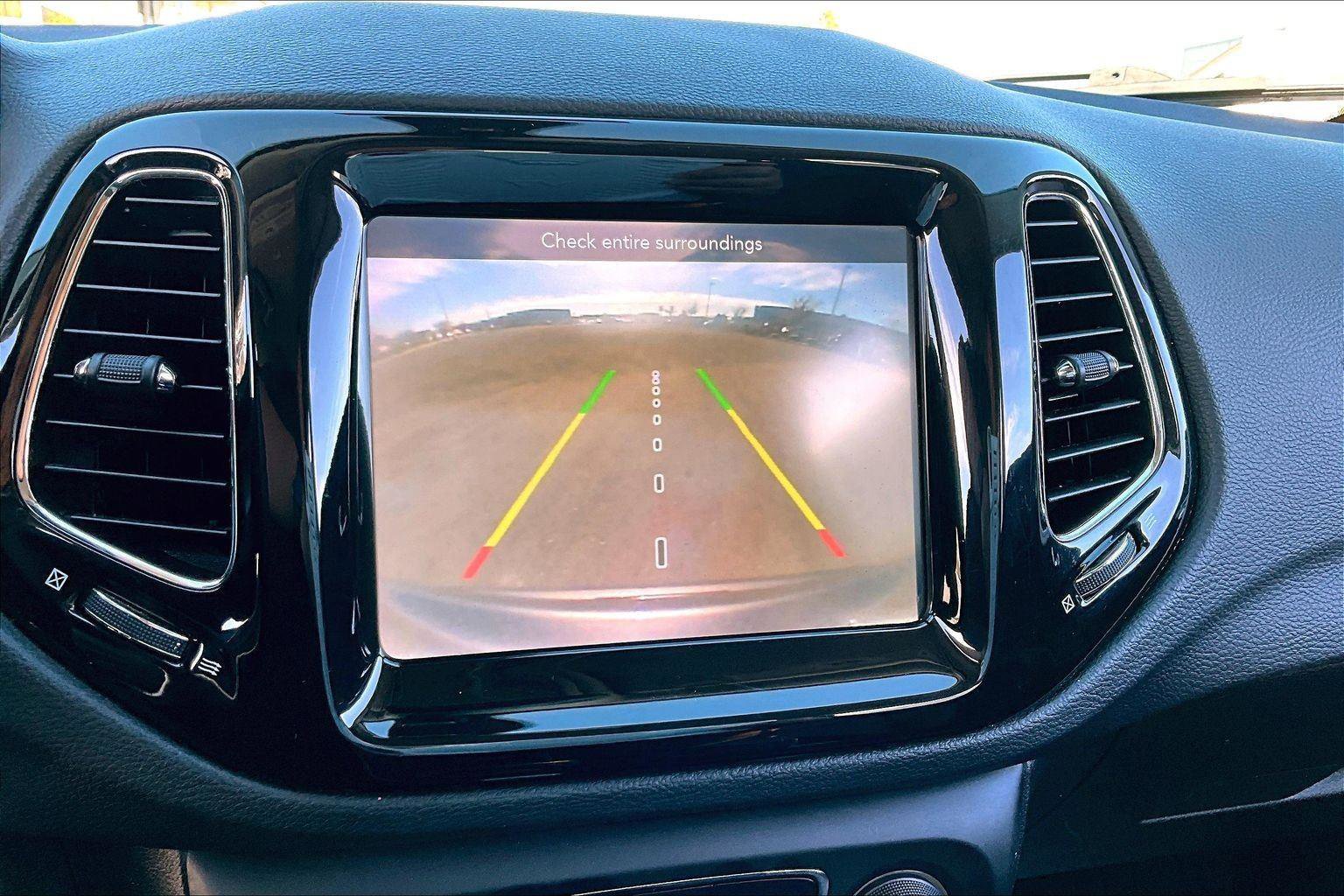 Used 2019 Jeep Compass Limited image 20