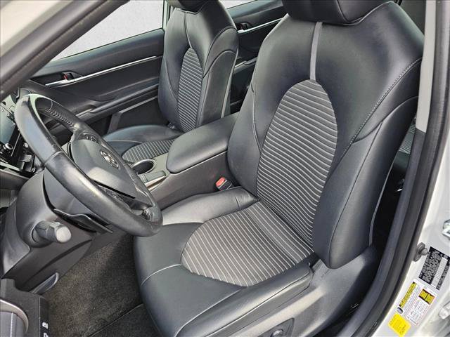 Used 2022 Toyota Camry SE FWD image 22