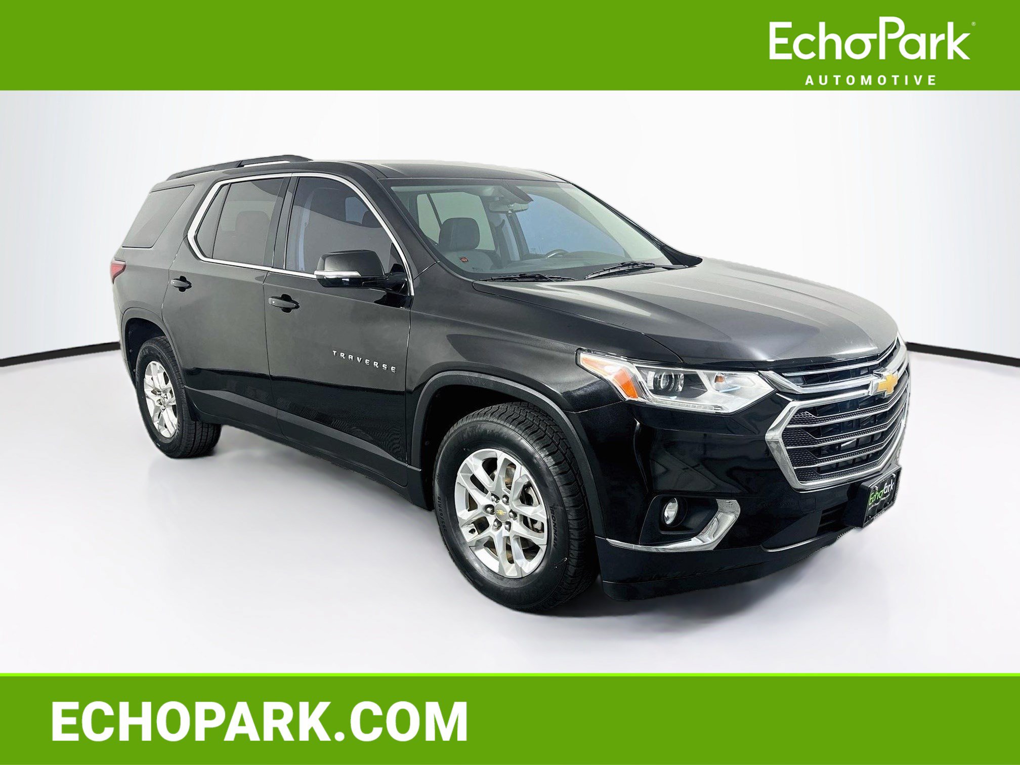 Used 2019 Chevrolet Traverse LT FWD image 1