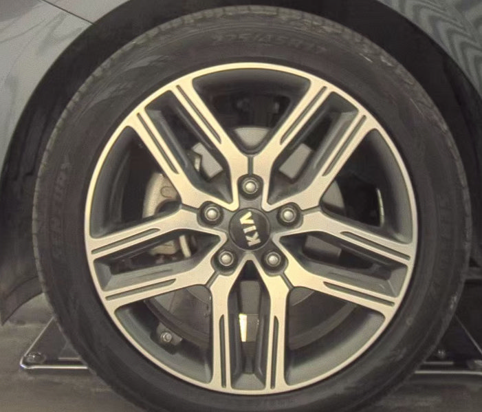 Used 2019 Kia Forte S w/ S Premium Package FWD image 5