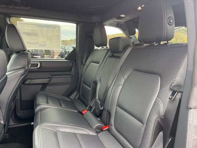 New 2025 Ford Bronco Badlands w/ Sasquatch Package AWD/4WD image 14