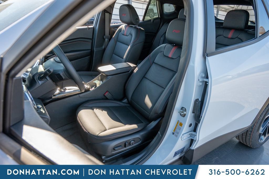 New 2026 Chevrolet Trax RS w/ Driver Confidence Package FWD image 4