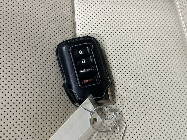 Used 2018 Lexus RX 350L FWD image 33