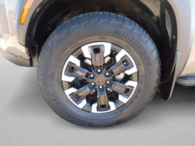 Used 2023 Nissan Frontier PRO-4X w/ Tow Package AWD/4WD image 30