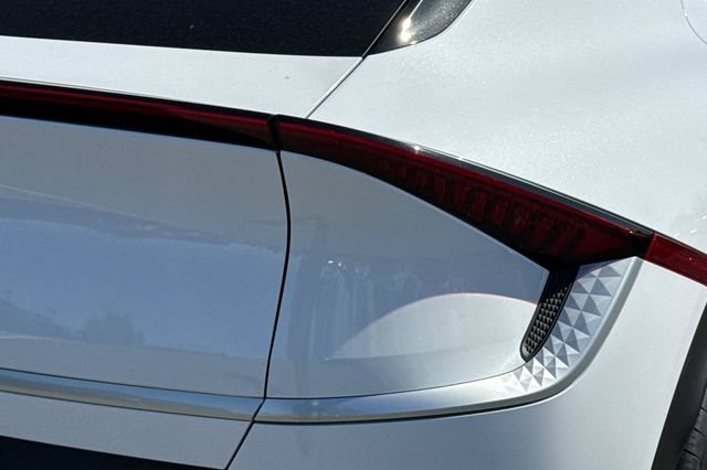 New 2026 Kia EV6 Light RWD image 34