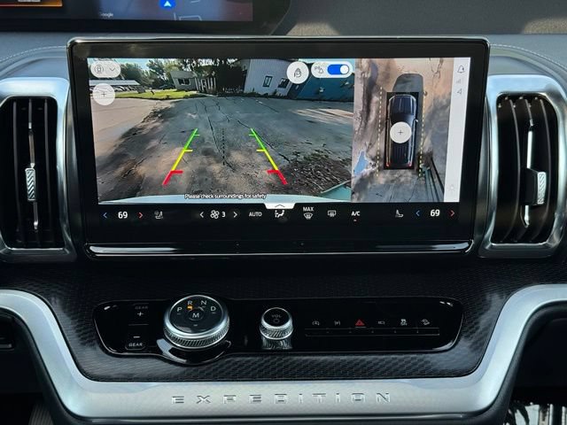 Certified 2025 Ford Expedition Max Platinum w/ Stealth Performance Package AWD/4WD image 4