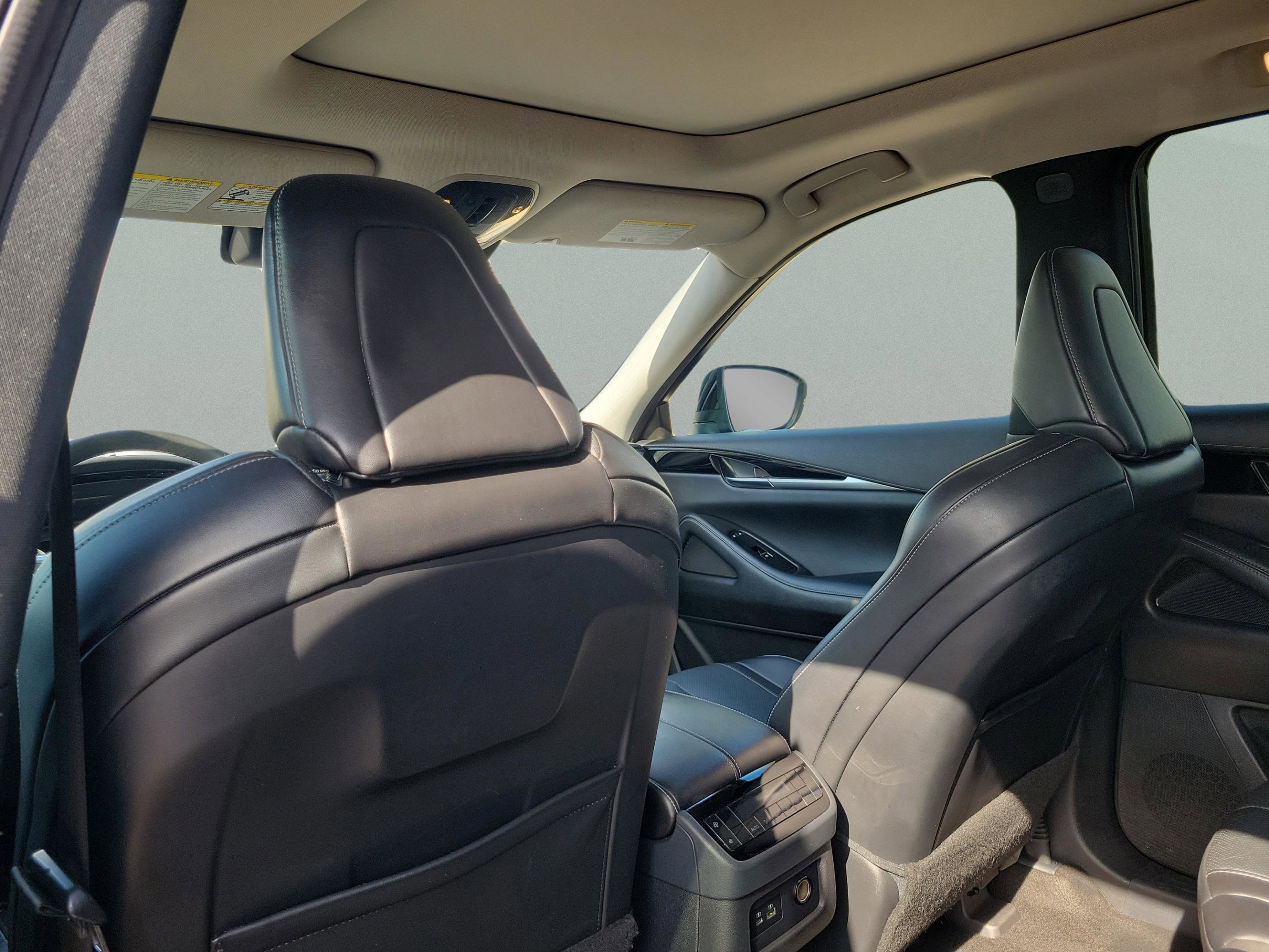 Used 2022 INFINITI QX60 Pure image 11