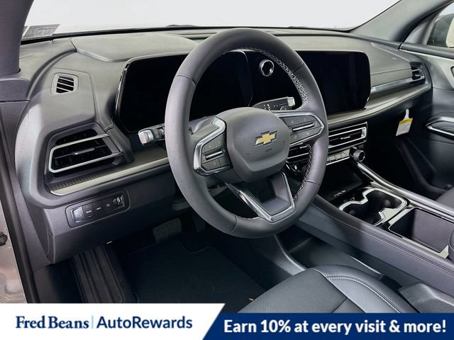 New 2026 Chevrolet Traverse LT w/ Sun and Wheel Package AWD/4WD image 7