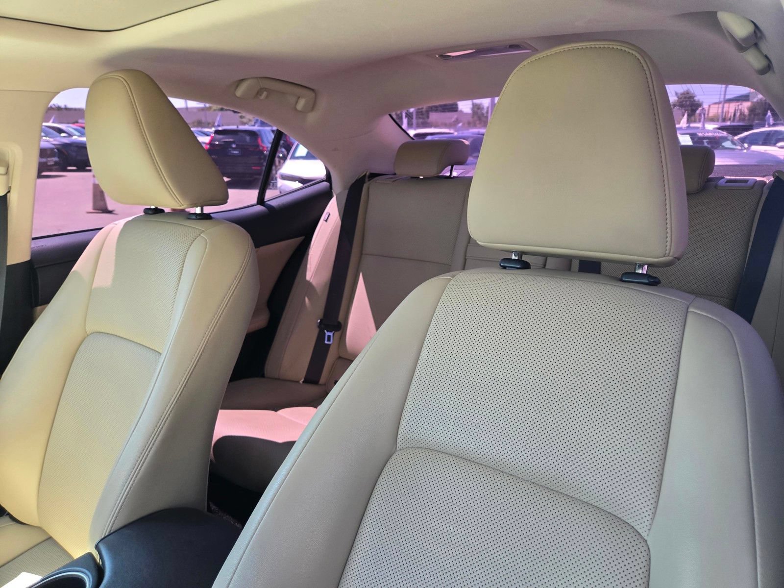 Used 2020 Lexus IS 300 w/ Navigation Package RWD image 13