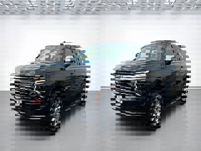 New 2026 Chevrolet Suburban Premier image 8
