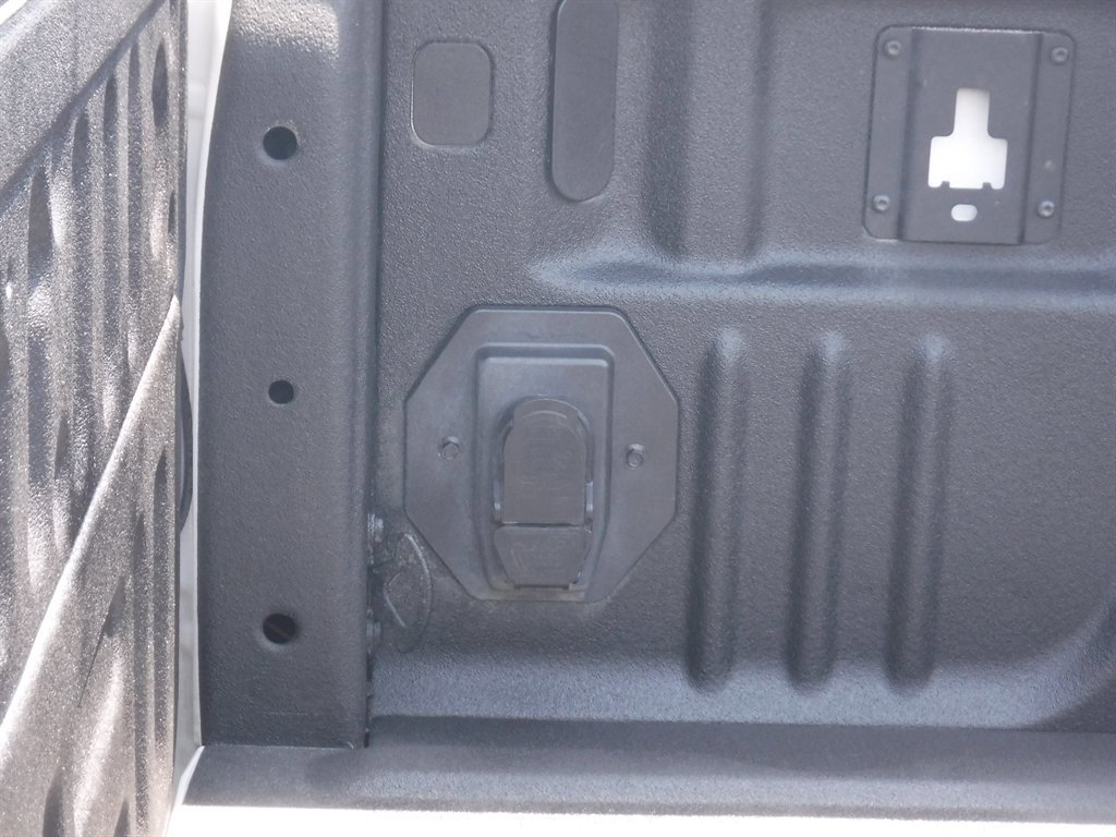 Used 2022 Ford F350 XLT image 6