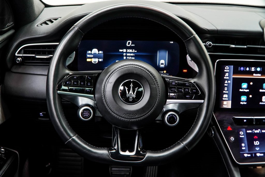 Used 2023 Maserati Grecale GT image 18