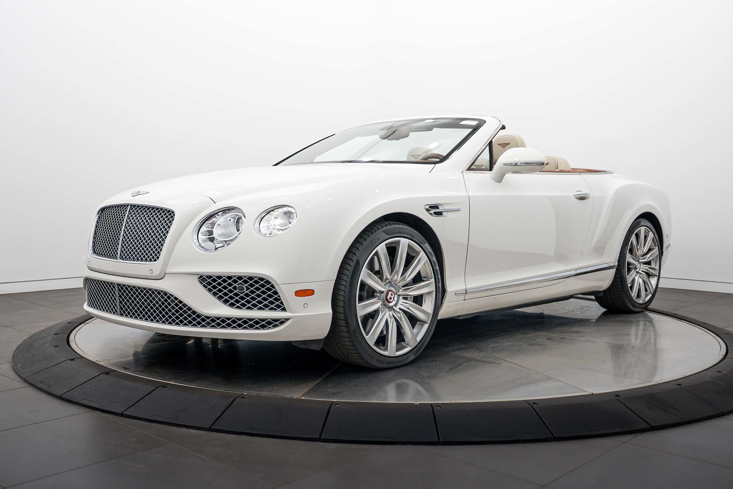Used 2017 Bentley Continental GT AWD/4WD image 7