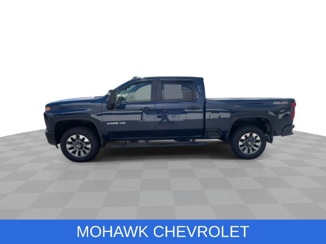 Used 2022 Chevrolet Silverado 2500 Custom w/ Custom Value Package AWD/4WD image 7