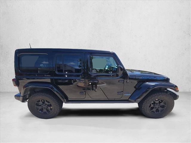 Used 2021 Jeep Wrangler Unlimited Sahara w/ Cold Weather Group AWD/4WD image 4
