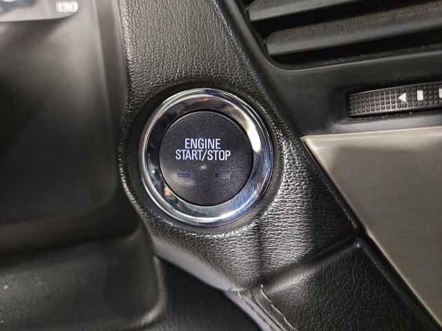 Used 2017 GMC Yukon Denali image 26