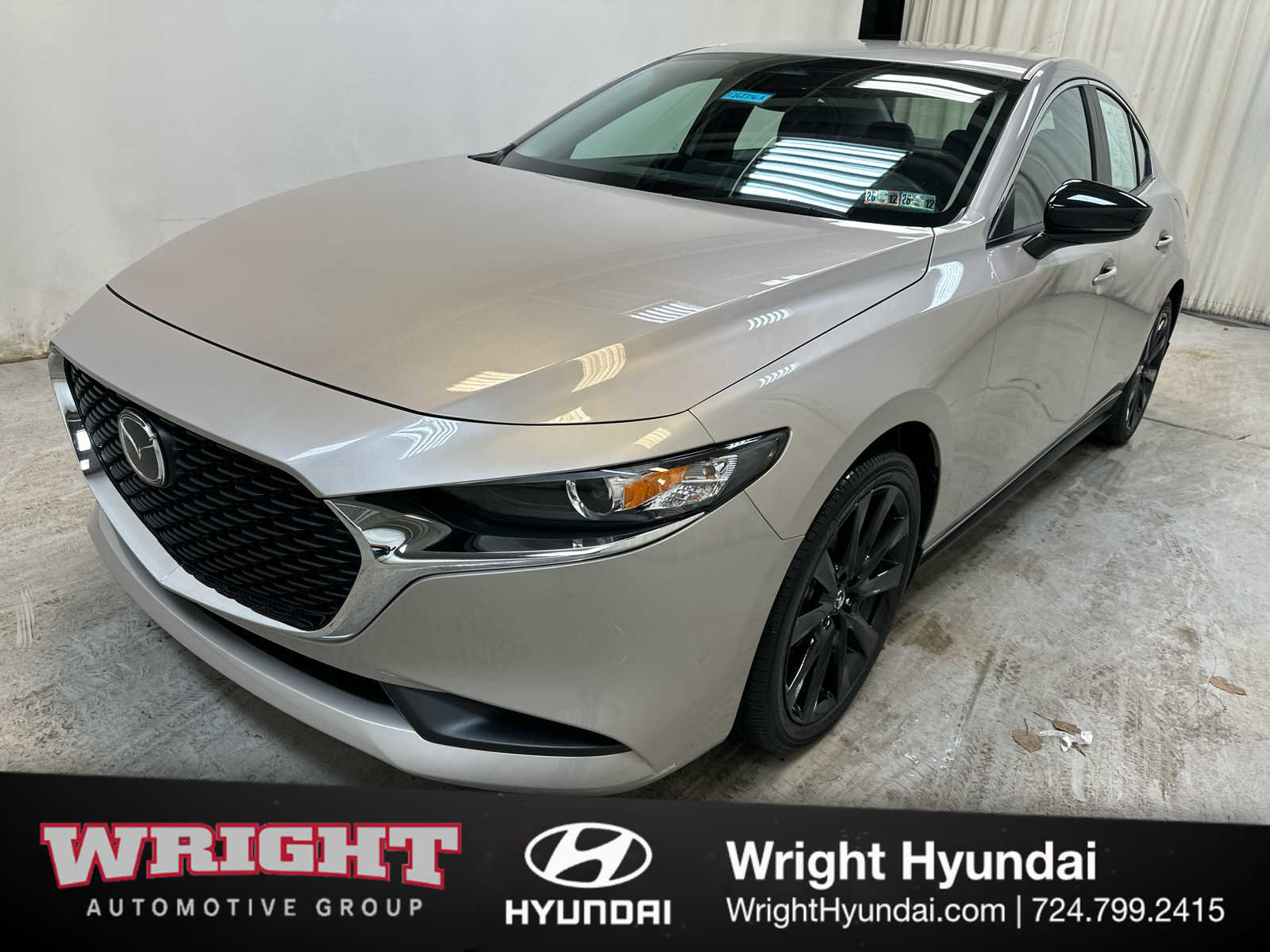 Used 2024 MAZDA MAZDA3 s image 3