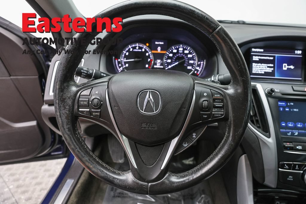 Used 2018 Acura TLX FWD image 10