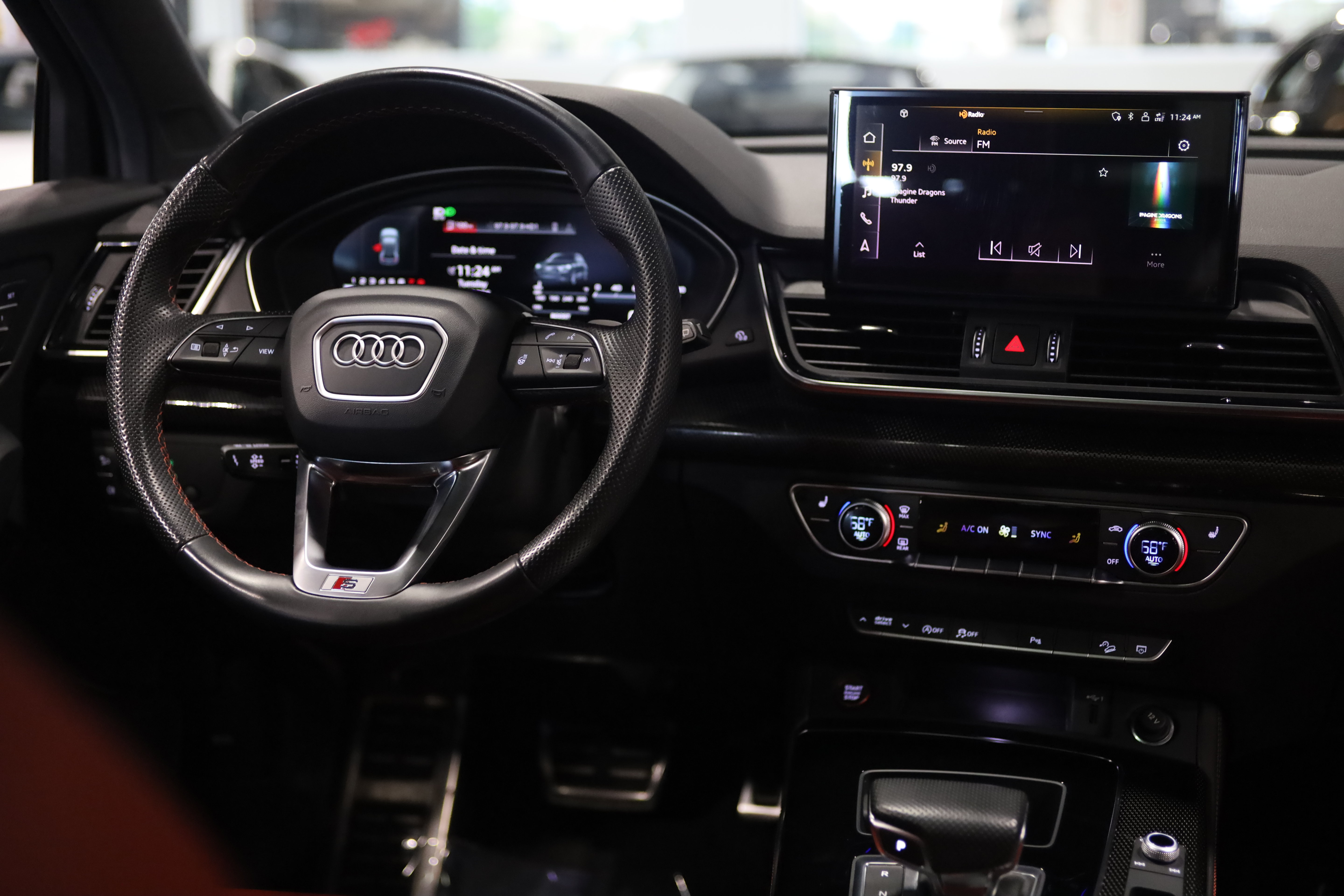 Used 2023 Audi SQ5 Premium Plus w/ Premium Plus Package AWD/4WD image 33