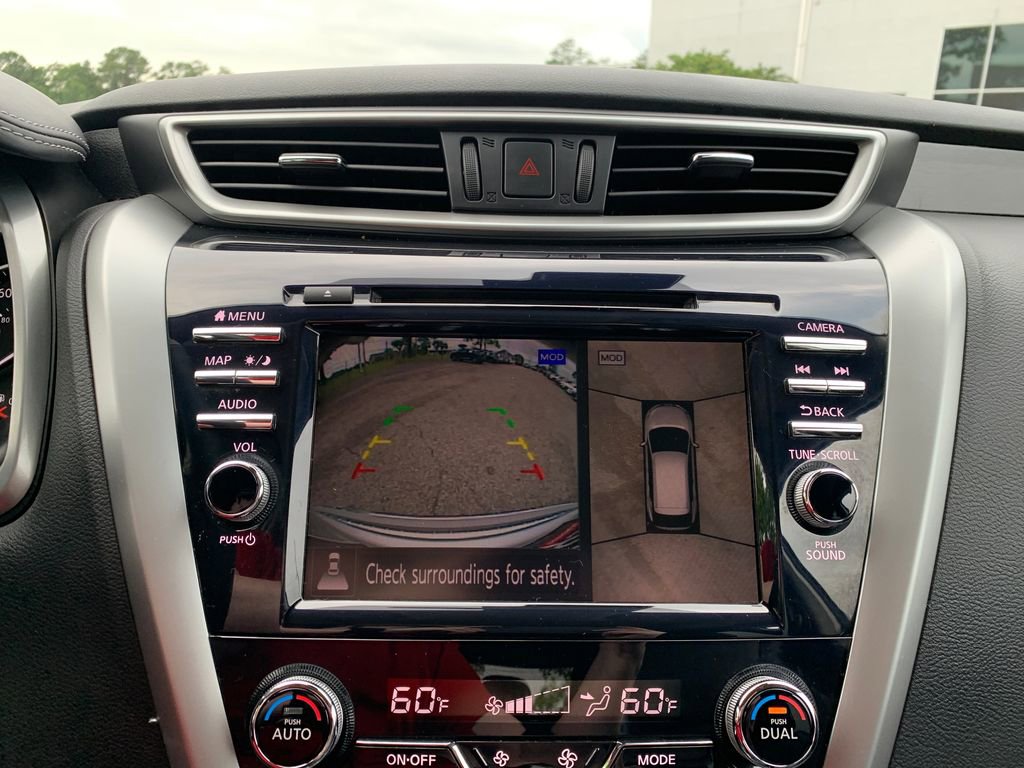 Used 2021 Nissan Murano SL w/ SL Moonroof Package FWD image 17