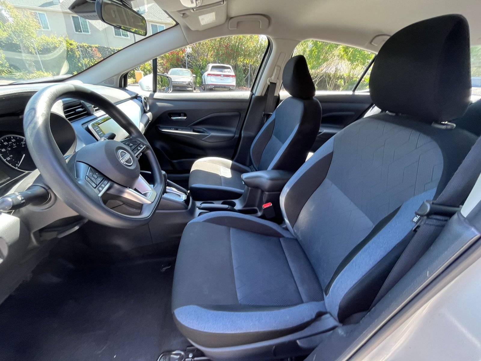 Used 2025 Nissan Versa SV FWD image 24