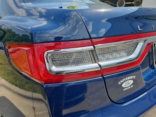 Used 2018 Lincoln Continental Reserve FWD image 33