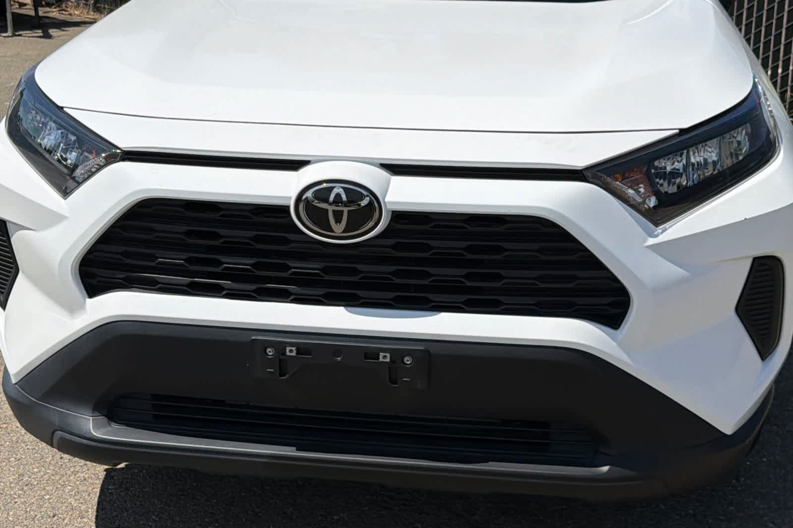 Certified 2022 Toyota RAV4 LE FWD image 15