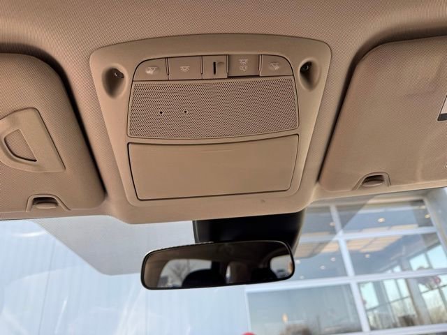 Used 2019 Nissan Rogue SV image 18