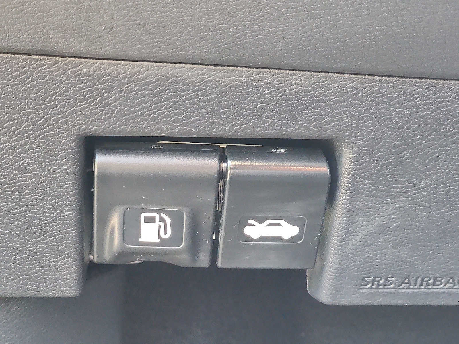 Used 2025 Nissan Versa S w/ Trunk Package FWD image 25