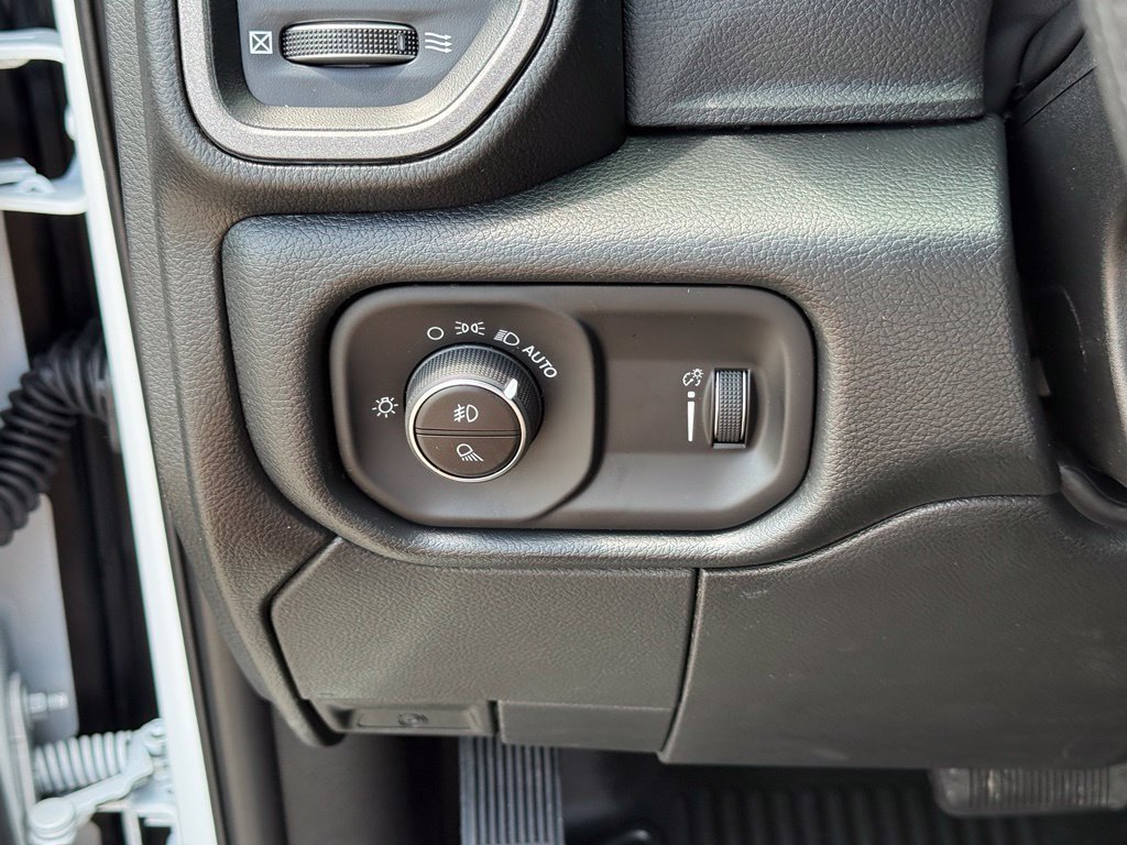 New 2026 RAM 3500 Tradesman AWD/4WD image 19