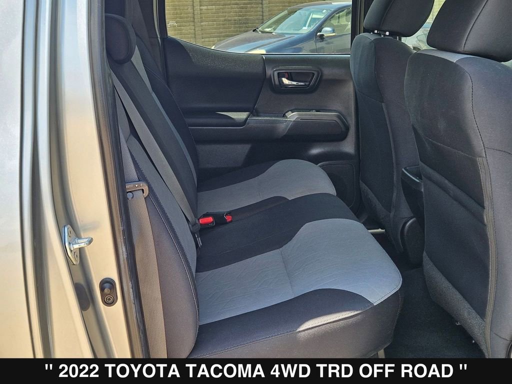 Used 2022 Toyota Tacoma TRD Off-Road w/ Technology Package AWD/4WD image 22