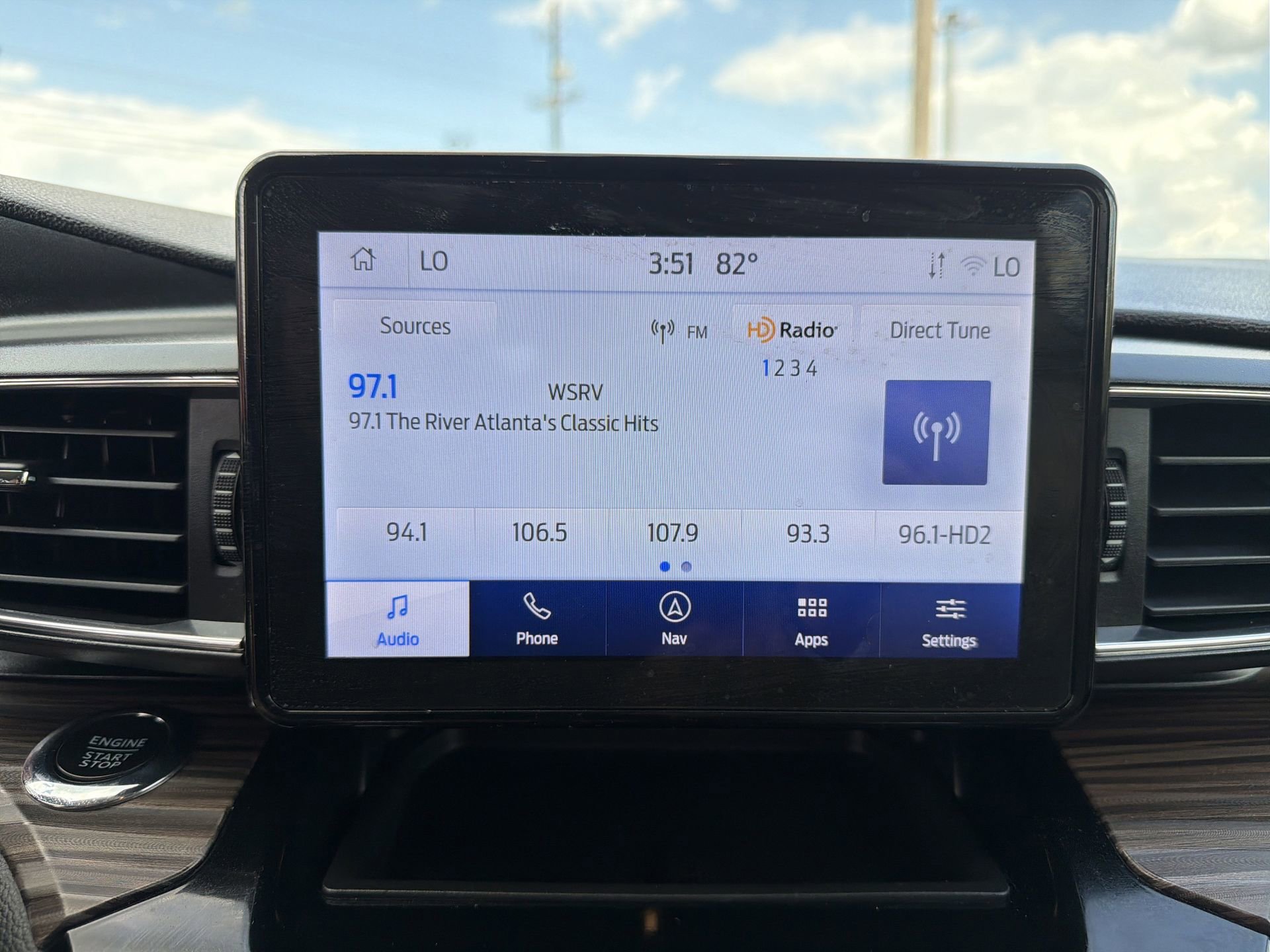 Certified 2023 Ford Explorer Limited image 5