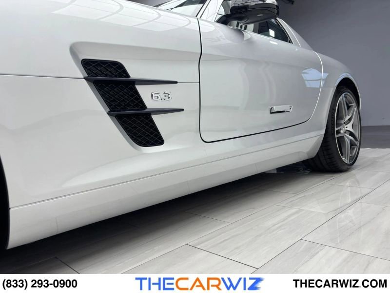 Used 2013 Mercedes-Benz SLS AMG GT Coupe image 22