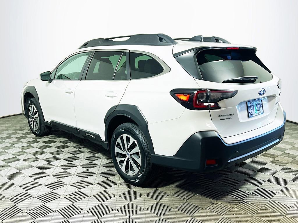 Certified 2023 Subaru Outback Premium AWD/4WD image 5