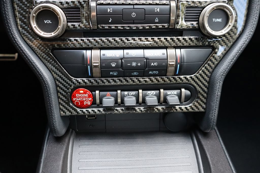 Used 2021 Ford Mustang Shelby GT500 w/ Carbon Fiber Track Pack RWD image 10