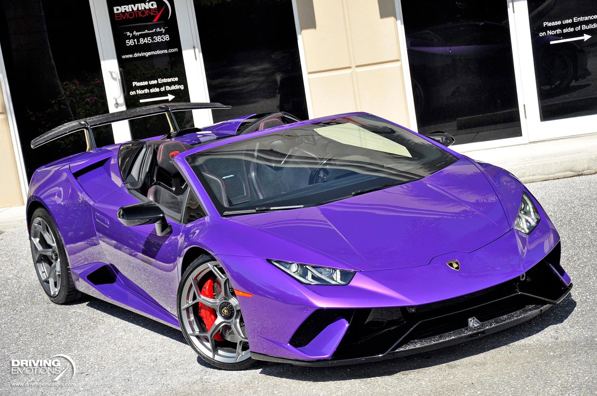 Used 2019 Lamborghini Huracan Performante image 3