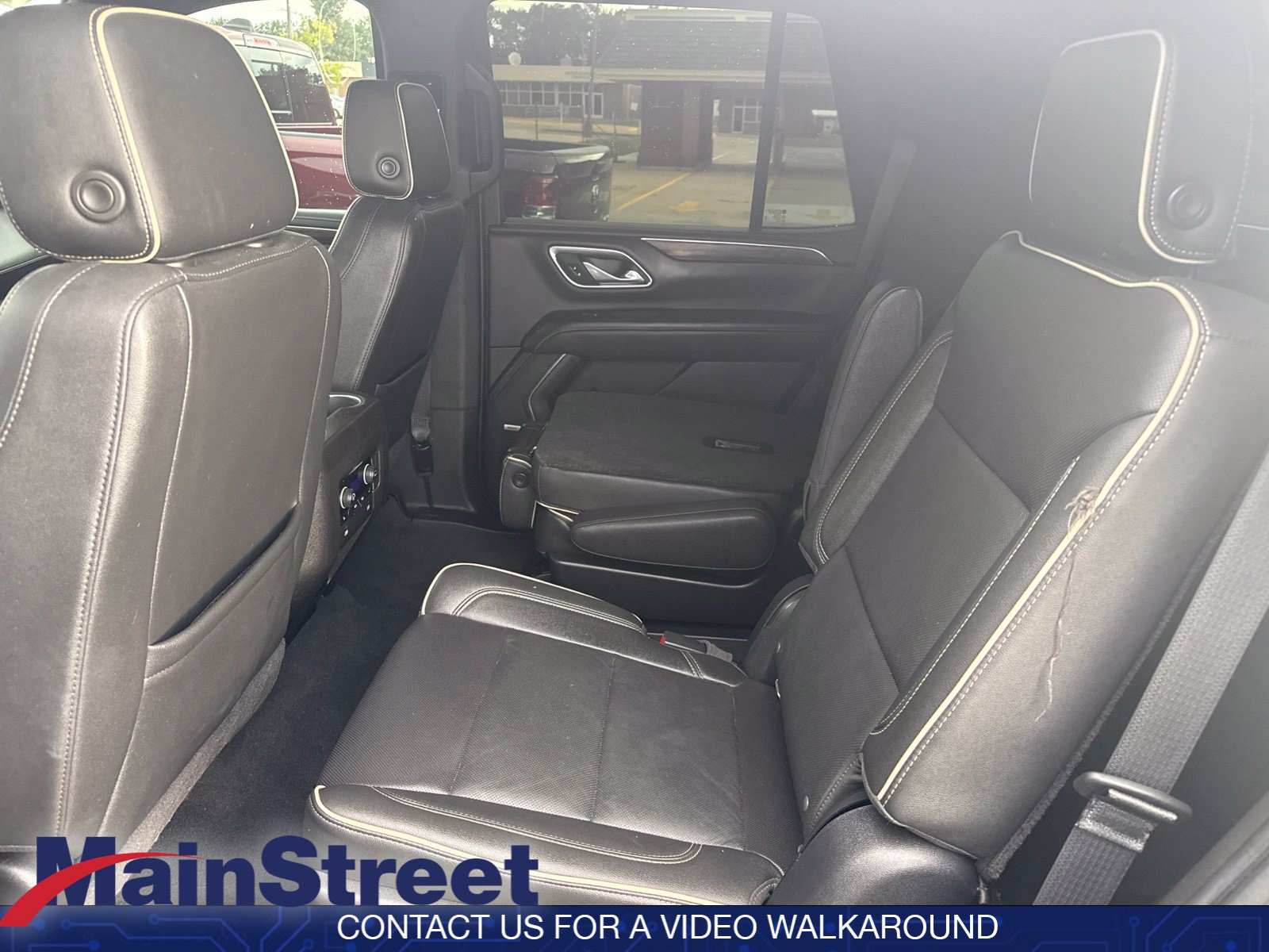 Used 2021 Chevrolet Tahoe Premier AWD/4WD image 10