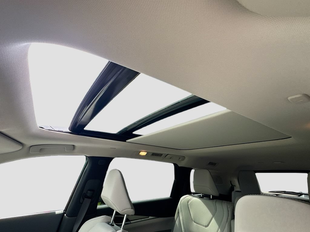 New 2027 INFINITI QX60 Pure w/ Cargo Package FWD image 22