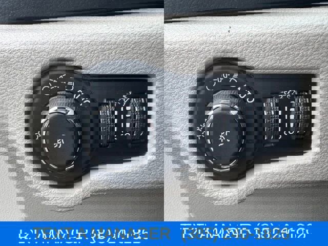 Used 2017 Chrysler Pacifica Touring-L image 14