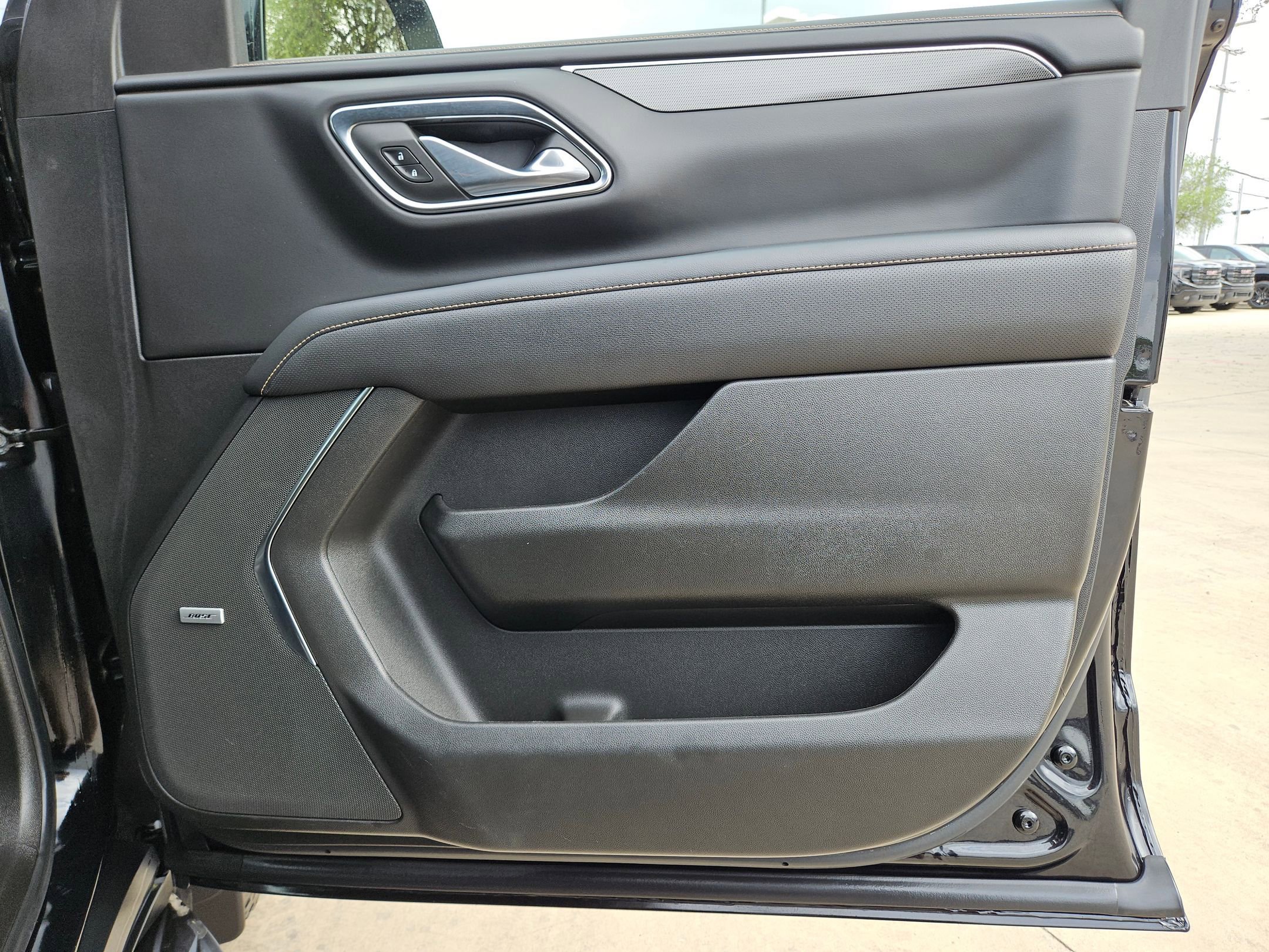 Certified 2023 GMC Yukon XL AT4 image 29